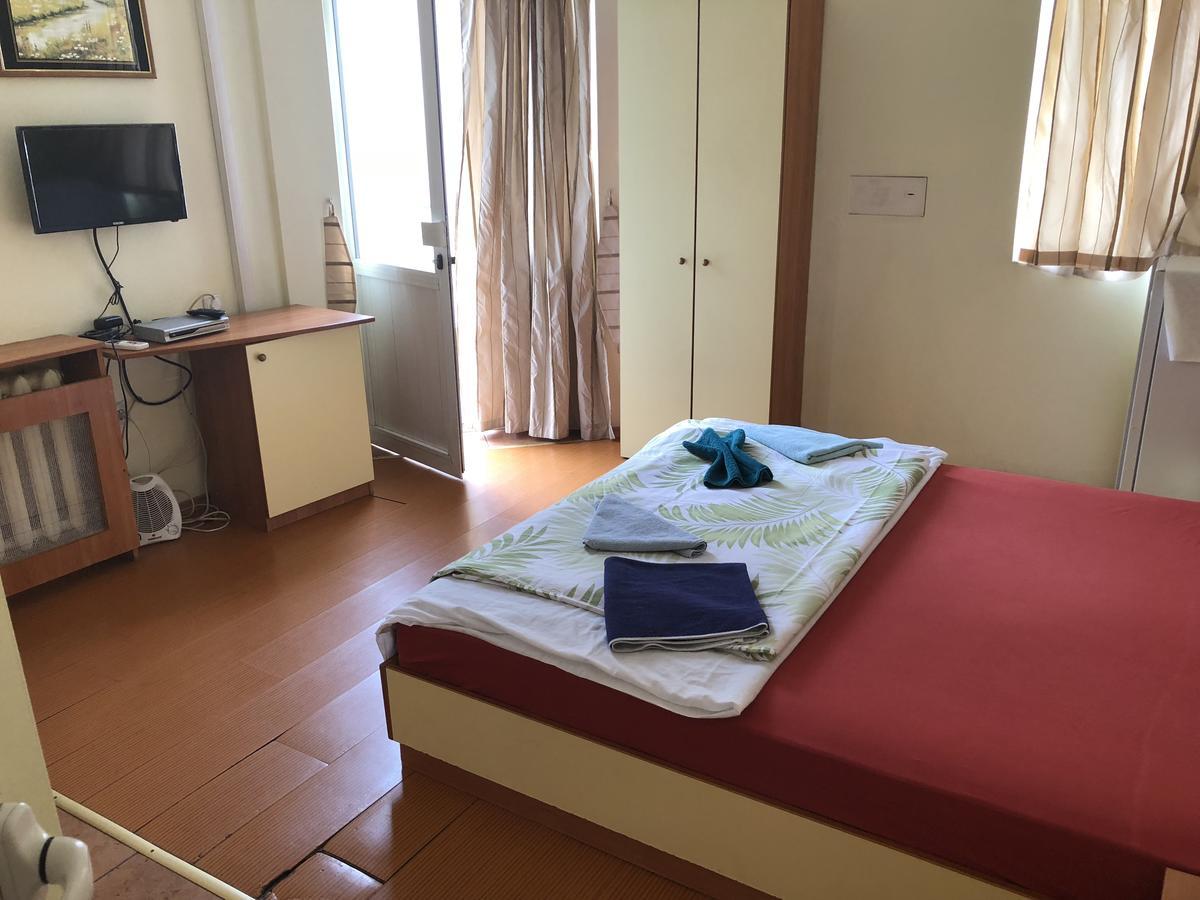 Hotel Amethyst Sofia Esterno foto